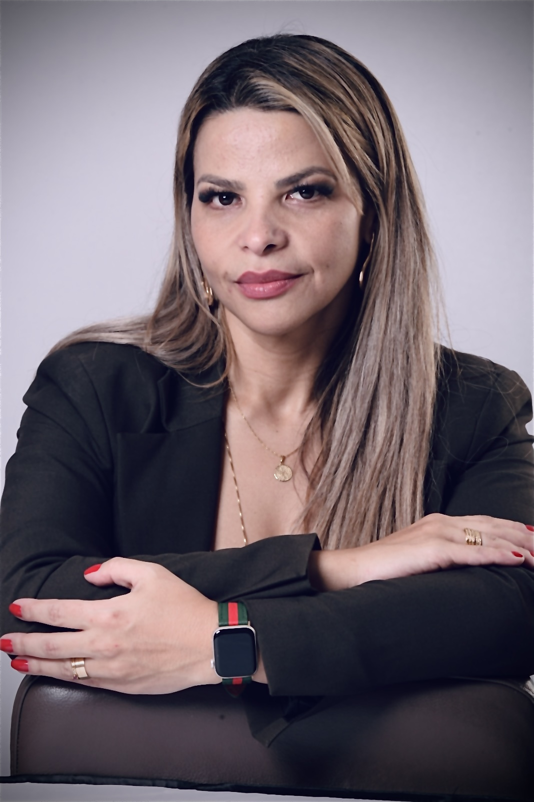 Dra. Viviane Gitay Gabriel em destaque para entrevista
